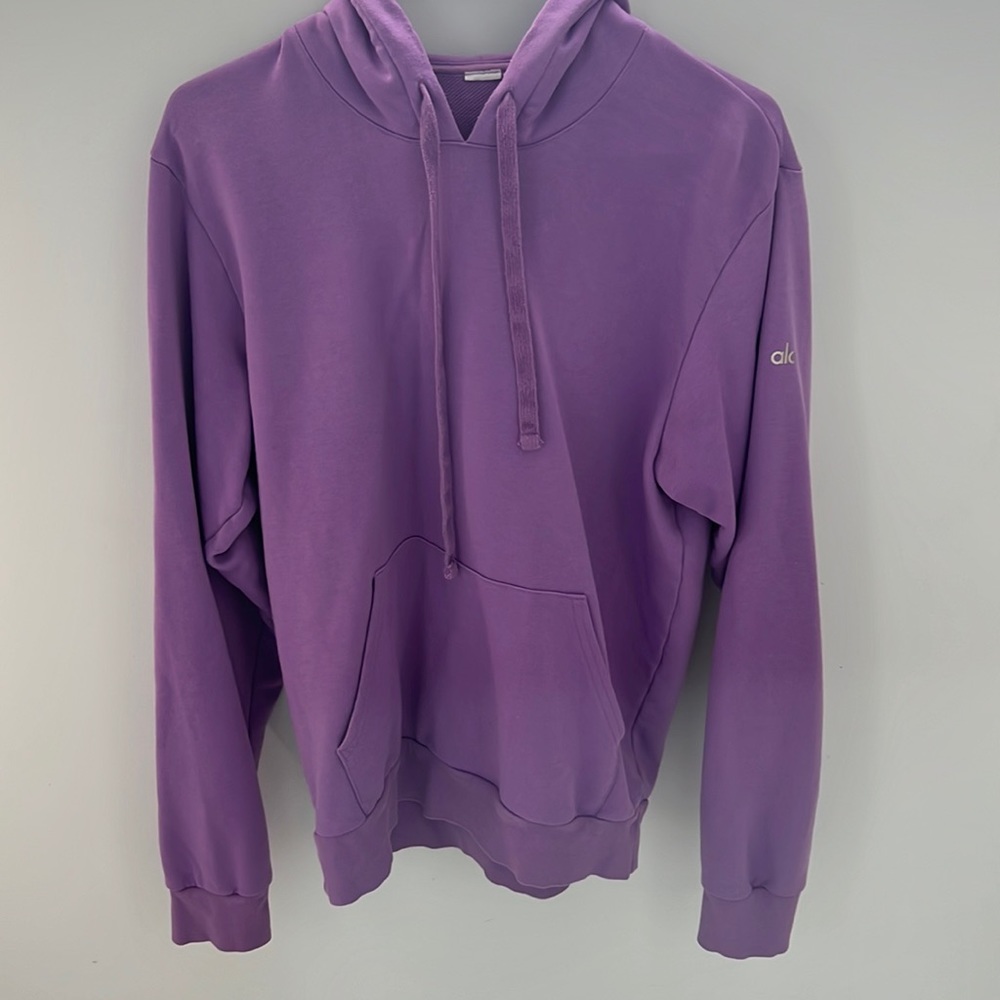Alo men’s purple hoodie